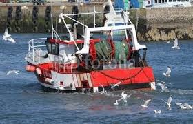 Chalutier Dans Le Port Du Guilvinec Bretagne Bretagne Bretagne France Finistere
