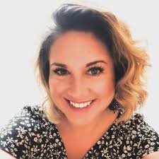 After almost four extraordinary years, I am wrapping up my time at World  Central Kitchen as Director of Communication Strategy. I am so proud and  honored to have worked during such meaningful… |