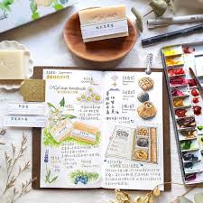 帝皇蜂姿修复蜜润柔肤水臻选套装 perfume perfume bottles lipstick