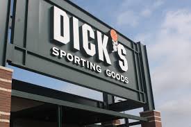 This sporting goods store chain offers a broad selection of sports equipment, apparel, and accessories. Dick S Sporting Goods Stock Results 2020 Stores Reopen After Covid