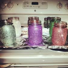 Pin By Amanda Patterson On Feeling Crafty Painted Mason Jars Diy Mason Jar Diy Diy Crafts For Gifts