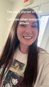 Natalia Monroe's Instagram, Twitter & Facebook