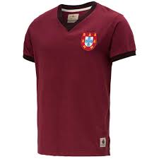 Seleção nacional de andebol em cadeira de rodas. Camisa Retro Gol Selecao Portugal Edicao Limitada Masculina Vinho Netshoes