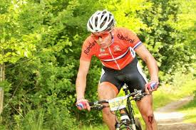 There are also feed areas where riders can fix bikes and eat and/or drink. Scholten Is Op Jeugd Olympische Spelen Niet Alleen Mtb Er Bikesight Nl