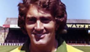 Ted MacDougall Norwich City 1974