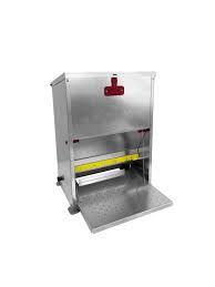 5 Ducks, Automatic Treadle Feeder, And Self-Cleaning Water Bucket - Farm &  Garden - By Owner - Sale - Craigslist