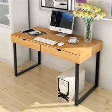 Meja kantor komputer sudah sangat banyak digunakan untuk kebutuhan kantor dan sekolah. 4 Pertimbangan Saat Hendak Membeli Meja Komputer