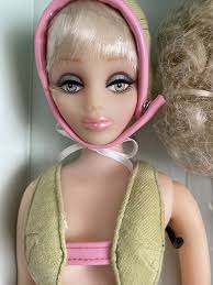 The Mod British Birds SOMERS & FIELD London Doll WILLOW IN SWIMSUIT 300011 