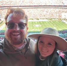 You should not qualify for the national championship if you don't qualify  for a conference championship. In my opinion 12 teams is too many. Should  be 8 teams