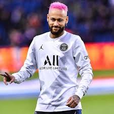 Neymar came into prominence at santos, where he made his professional debut aged 17.he helped the club win two successive campeonato. å·´è¥¿è¶³çƒæ˜Žæ˜Ÿ å…§é¦¬çˆ¾ Keune Haircosmetics Taiwan è‚¯è'³å°ç£ Facebook