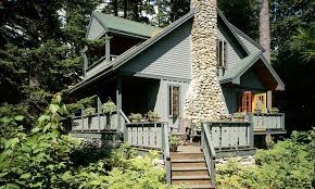 Choose from more than 500 properties, ideal house rentals for families, groups and couples. Migis Lodge On Sebago Lake Maine Cabins Visit Portland