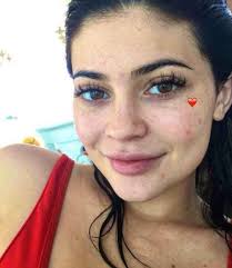 There are women who prefer to have no makeup at all and it is their choice to do so. Ot Pretty Without Makeup