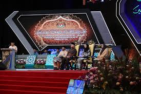 Download lagu tilawah al quran (1.16mb) dan streaming kumpulan lagu tilawah al quran (1.16mb) mp3 terbaru di metrolagu dan untuk melihat detail lagu tilawah al quran klik salah satu judul yang cocok, kemudian untuk link download tilawah al quran ada di halaman berikutnya. Majlis Tilawah Al Quran Peringkat Antarabangsa 2019 Malayluluu