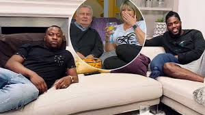 Gogglebox is an entertaining television review programme in which some of britain's most opinionated and avid telly viewers comment freely on the best and worst. How Much Do The Celebrity Gogglebox Stars Get Paid Heart