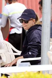 Welcome to scarlett johansson fan, your online resource dedicated to the two time oscar nominated actress scarlett johansson. Scarlett Johansson Montauk 05 24 2021 Celebmafia