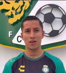 Adrian Dorantes's Instagram, Twitter & Facebook