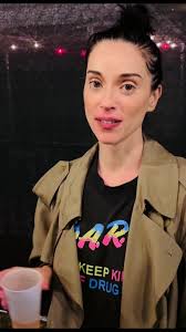 are we doing this right? @Riot Fest 2024 #riotfest #hottogo