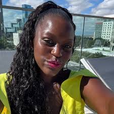 yeah, aunt Jack, 3+ mins won't enough time! we needed a reprise of this too!