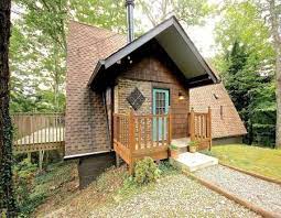 The price is $120 per night from jan 1 to jan 2$120. Gatlinburg Vacation Rentals Mountain Laurel Chalets