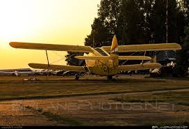 Maszyny trafiające na zachód wykorzystuje się głównie w roli samolotów transportowych w trudno dostępnych regionach. Ha Men Pzl Mielec An 2r Operated By Szemp Air Legiszolgaltato Kft Taken By Avia534 Photoid 25547 Planephotos Net