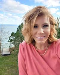 I was told that I don't have any older woman as a fan supporting me from  🇺🇸