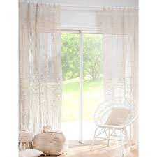 Transparente mais pas trop, elle laissera entrer la lumière naturelle tout en vous préservant. Rideau Macrame En Coton Ecru A L Unite 105x250 Macrama Maisons Du Monde