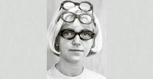 Från hjälpmedel till mode