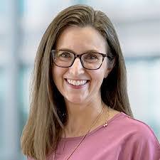 Candice Mills's Instagram, Twitter & Facebook