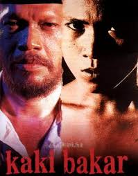 The story begins during orientation week nuraiza successful entry into the hostel is full. Azizah Mahzan Movie Posters