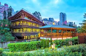Diamond building graywater recycling system office building rainwater harvesting system water conservation. 10 Coolest Examples Of Green Buildings