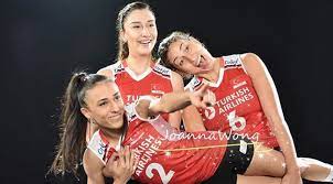 Gürayman, as a young woman, played for the fenerbahçe men's volleyball team. Milletler Ligi Kadromuz Belli Oldu Milli Takimlar Voleybol Extra