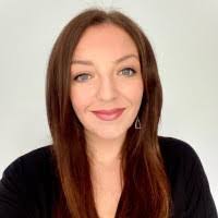 Maia Evans's Instagram, Twitter & Facebook