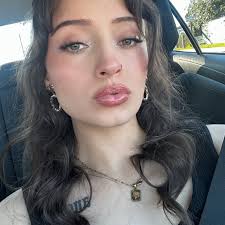 Angelina Ryan (@angelinaryan.x) • Threads, Say more