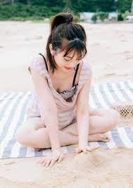 浜辺 美波 エロ ❤️ Best adult photos at doai.tv