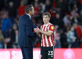 Sheffield united hat den fa cup 1899 (4:1 gegen derby county), 1902 (1:1 und 2:1 gegen den fc southampton), 1915 (3:0 gegen den fc chelsea) und 1925 (1:0 gegen cardiff city) gewonnen und wurde 1898 ligameister sowie 1897 und 1900 vizemeister. Ii9fkmm87plzom