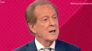 Memo remigi ha confessato i dettagli della sua liaison con barbara d'urso, nata alla fine degli anni '70 e che è quasi costata al cantante il divorzio dalla moglie, lucia russo. Memo Remigi Eta Moglie Barbara D Urso Figlio E Tradimenti Viterbocitta It