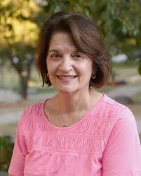 Beverly Ekstrom's Instagram, Twitter & Facebook