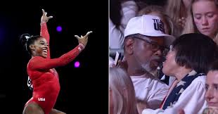 Several critics on twitter (including new york times national picture editor morrigan mccarthy) took shots at the dimly lit images of biles inside and out by famous photog annie. Simone Biles S Parents Kiss Only If She Hits A Routine Popsugar Fitness