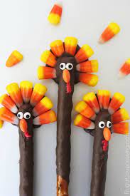 Fun thanksgiving crafts for children of all ages. 20 Edible Thanksgiving Crafts For Kids Southern Made Simple
