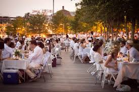 26 to 32 square and should be 26 to 28 tall. Fifth Dc Diner En Blanc Takes Over Nats Park Wtop