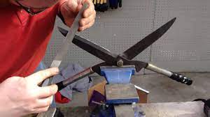 How often should you sharpen your garden shears? How To Sharpen Hedge Clippers Youtube