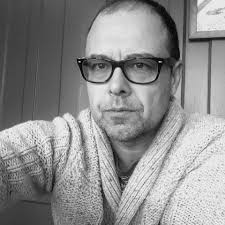 Vanessa Abraham thought her symptoms were a bad flu — until she collapsed  to the floor struggling to breathe.