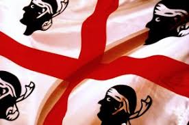 Die flagge des königreichs italien war die der republik in rechteckiger form, aufgeladen mit dem massimo d'azeglio war einer der ersten, der die bedeutung der trikolore als instrument zur bildung. Die Bedeutung Der Sardischen Flagge Sardegna Com Blog