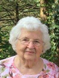 Phyllis D. Travelpiece – Heller Funeral Home LLC