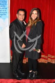 Ищете песни исполнителя kiko campos? Mezcal Entertainment