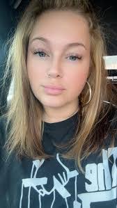 Brianna Swanner's Instagram, Twitter & Facebook