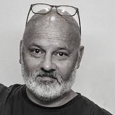 Amazon.de: Daniel Hunziker: books, biography, latest update