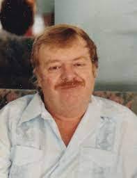 Thomas Endicott's Instagram, Twitter & Facebook