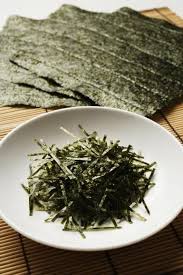 How Seaweed Benefits Your Skin Shredded Seaweed Seaweed Wrap Seaweed