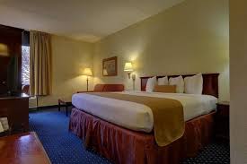 Surestay Plus Hotel By Best Western Chicago Lombard Compare Deals